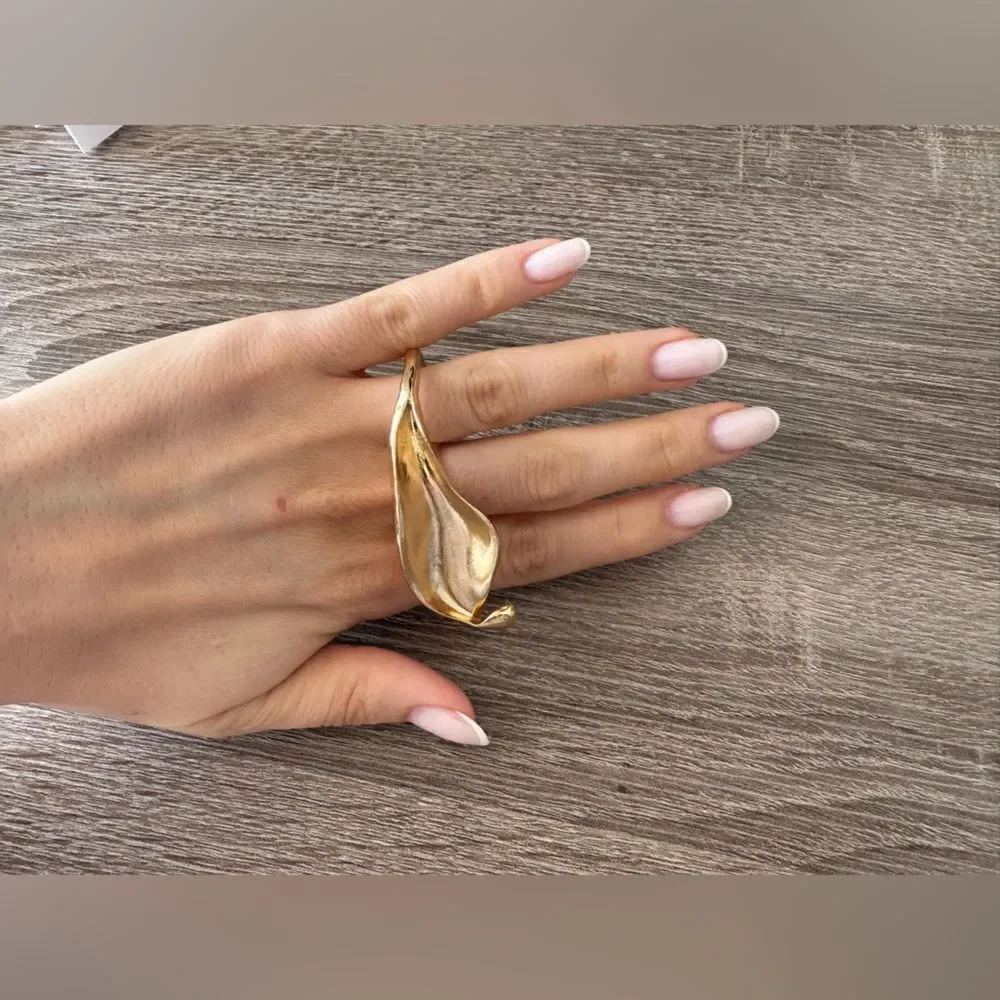 Gold Leaf Double Ring N827